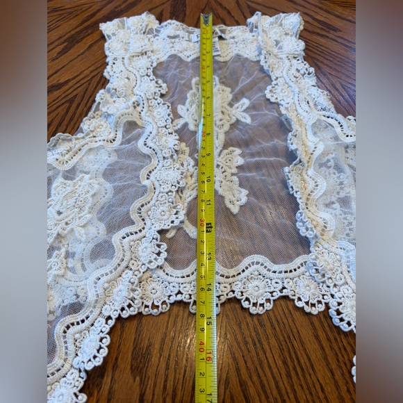 LACE CROCHET & MESH VEST by Pinky, Women’s SZ M, Floral Embroidery Cream/Ivory - Picture 16 of 16